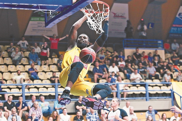 Ενας Big Ben στο Μαρούσι