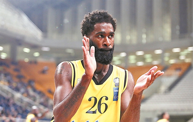 Αντ’ αυτού, Σαντ Ρος