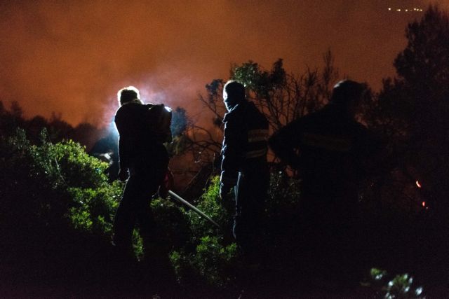 Υπό μερικό έλεγχο η πυρκαγιά στην Εύβοια