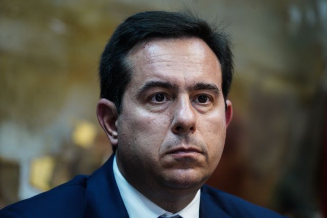 Μηταράκης: Εγγυημένες οι συντάξεις