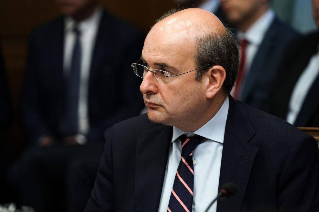 Το σχέδιο του Κωστή Χατζηδάκη για τη διάσωση της ΔΕΗ