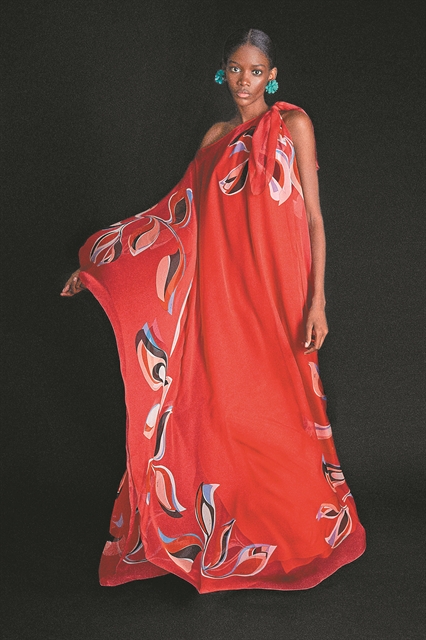 Το επίσημο ένδυμα του καλοκαιριού