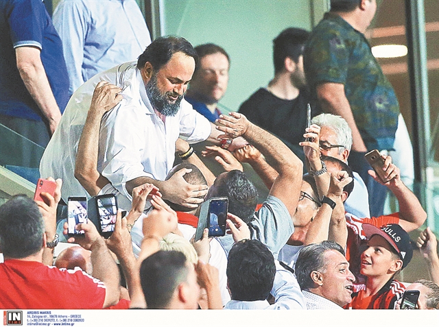 Ο Σα σφράγισε το… μισό εισιτήριο