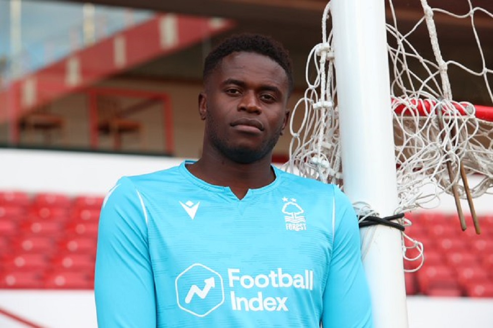 Πήρε Σάμπα και έδιωξε Στιλ η Νότιγχαμ Φόρεστ