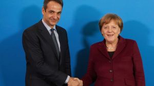 Συνάντηση Μέρκελ – Μητσοτάκη: Σε ανταλλαγή απόψεων προσβλέπει το Βερολίνο