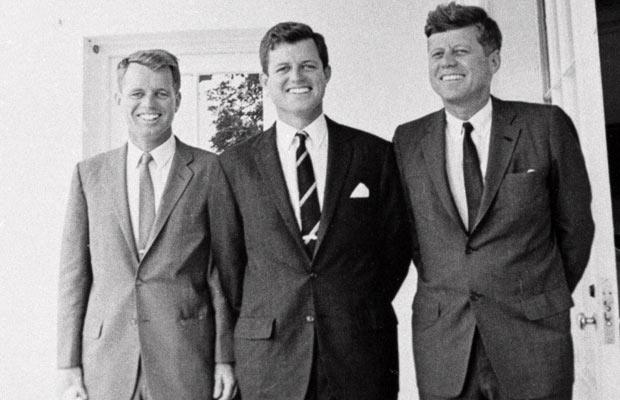 Η διάσημη οικογένεια και το θανατηφόρο άγγιγμα της μοίρας