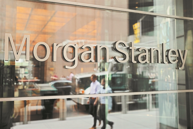 Στο «βαθύ κόκκινο» και το Χρηματιστήριο Αθηνών