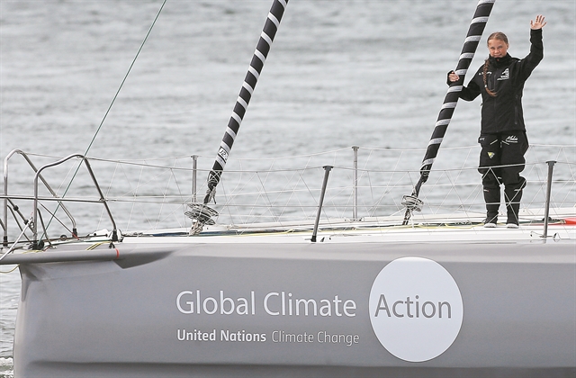 «Ορτσα τα πανιά» στον Ατλαντικό για το περιβάλλον