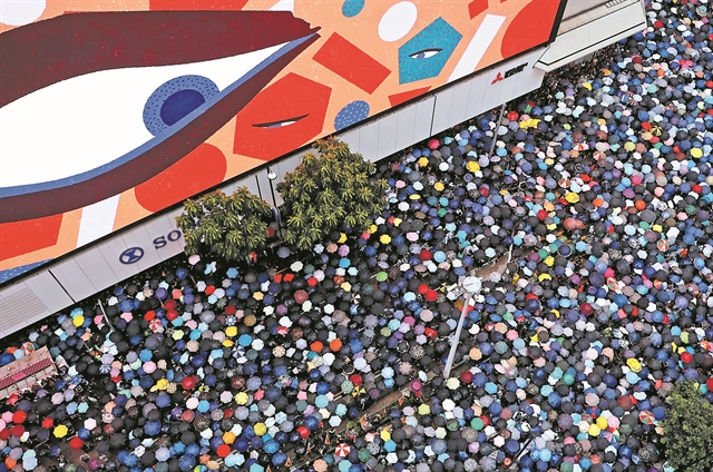 Οι ομπρέλες της οργής