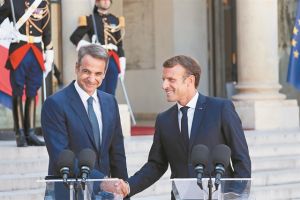 Κάλεσμα στους γάλλους επενδυτές να εμπιστευτούν την Ελλάδα