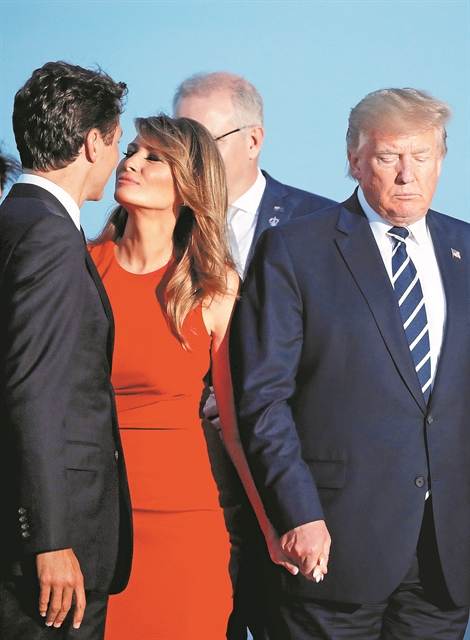 Κόντρες, μπίζνες και   προκλητικές συγκρίσεις