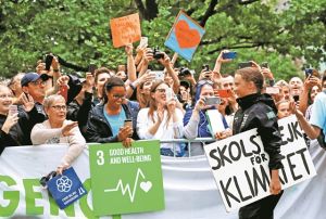 Η Γκρέτα και οι ακτιβιστές του Χίθροου