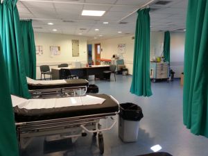 Σε αποσύνθεση τα νοσοκομεία στην επαρχία