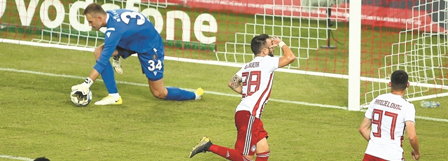 Οι εντολές Μαρτίνς με ίδια ενδεκάδα