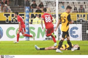 «ΑΕΚ, ΑΕΚ, αυτό δεν είναι ΑΕΚ»