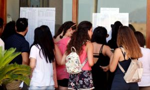 Πτώση σε Πολυτεχνικές και Ιατρικές – Άνοδος σε Αστυνομικές και Οικονομικές