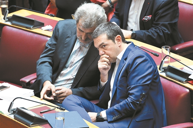 Παραμένει σε γραμμή Πολάκη