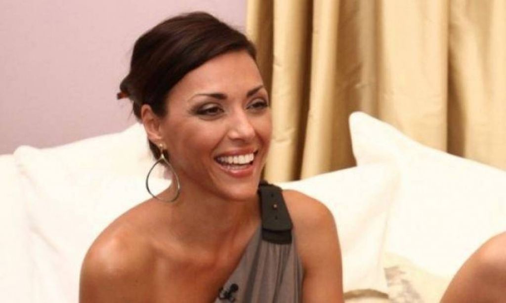 Σίσσυ Φειδά: Στην Ύδρα με την κορούλα της