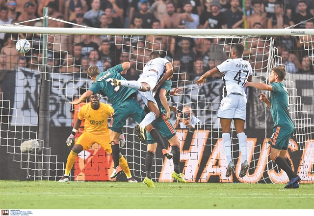 Γλυκόπικρη γεύση αλλά και πίστη