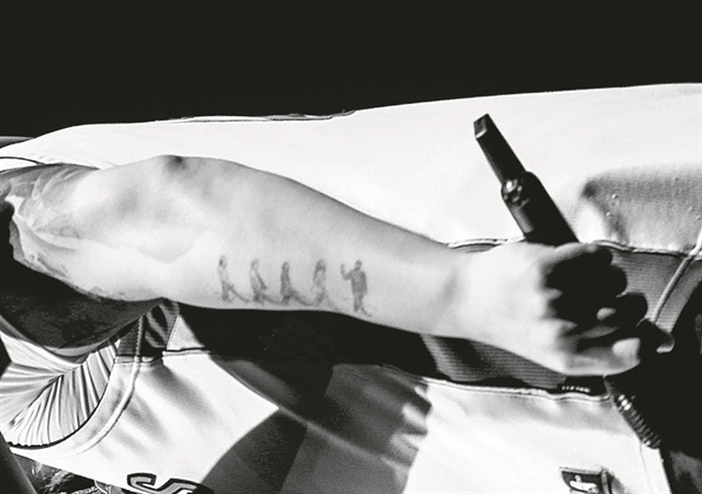 Eνα φαινόμενο πίσω από μια φωτογραφία