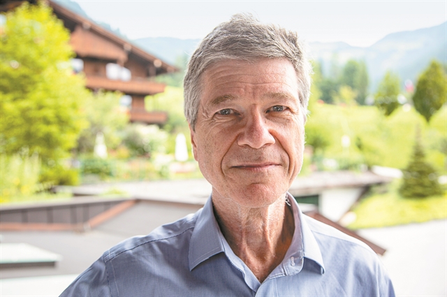 «Η Ελλάδα να αποτελέσει κόμβο για την πράσινη και την ψηφιακή ανάπτυξη»