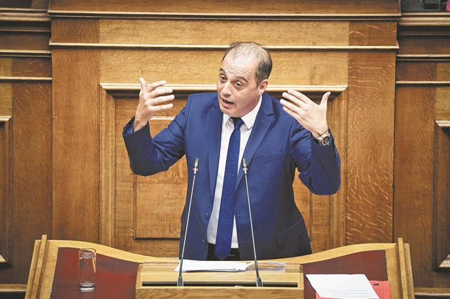 Τα μέτωπα του ΣΥΡΙΖΑ με τους μικρούς της Βουλής