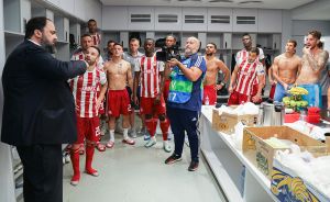 «Εκρηξη» στα αποδυτήρια και «είσαι στο μυαλό κάτι μαγικό»