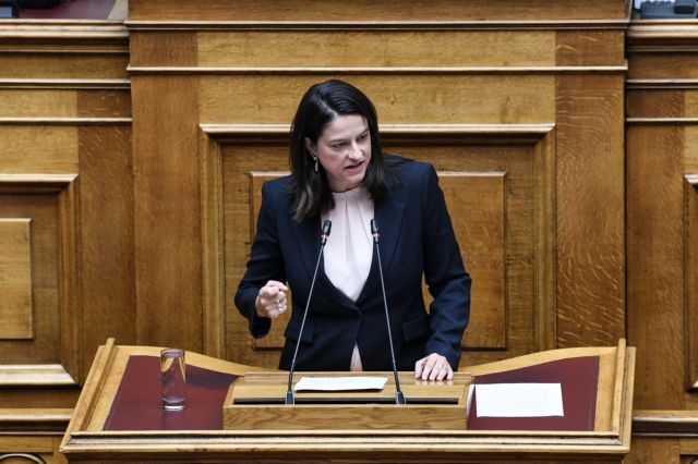 Κεραμέως: Καμία αλλαγή στη διάταξη για το άσυλο