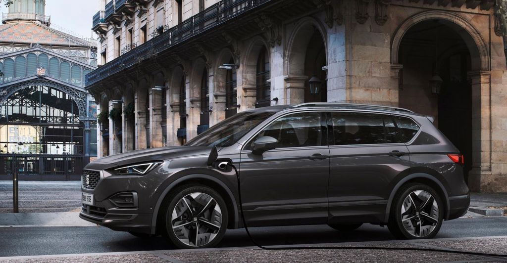 Το πρώτο plug-in υβριδικό SUV της SEAT έρχεται μέσω Φρανκφούρτης