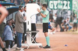Το VAR στο… τραπέζι