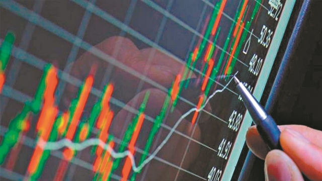 Τέταρτη αυγουστιάτικη πτωτική συνεδρίαση για το ΧΑ