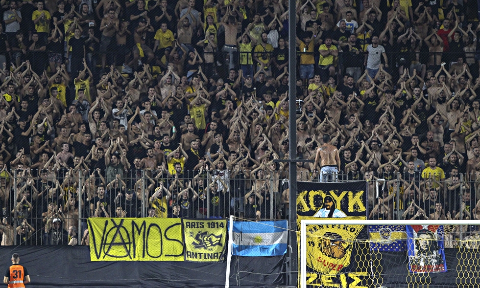 Ο Άρης παίζει μπάλα στη NOVA