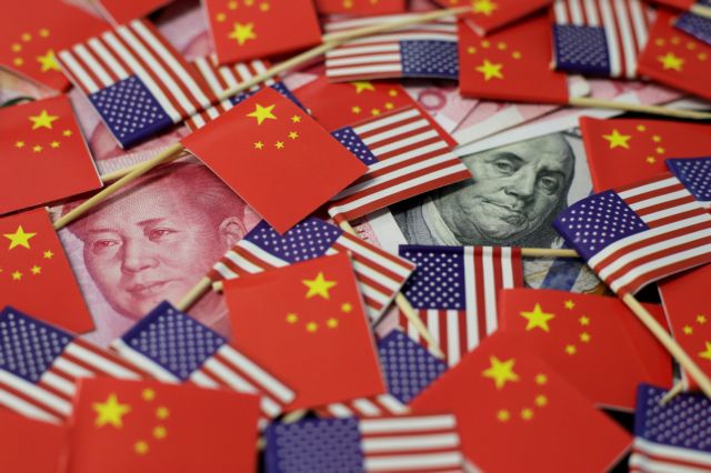 Κλιμακώνεται ο εμπορικός πόλεμος Κίνας – ΗΠΑ