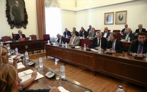 Βουλή: Οι τρεις δικαστικοί που προκρίνονται για την προεδρία του Αρείου Πάγου