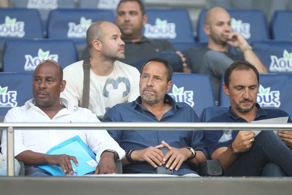 Εθνική : Οι πρώτες κλήσεις του νέου ομοσπονδιακού τεχνικού Φαν Σιπ