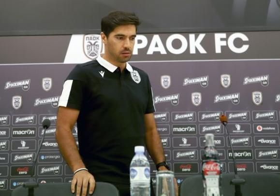 Φερέιρα : «Παίζουμε στην έδρα μας και θα προκριθούμε»