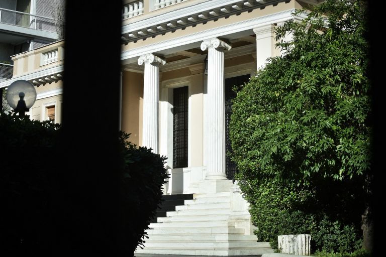 Δημόσιο: Νέα πρόσωπα σε θέσεις – κλειδιά