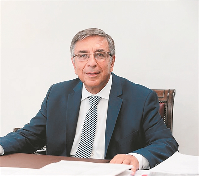 Γνωρίζουν πρόσωπα και πράγματα