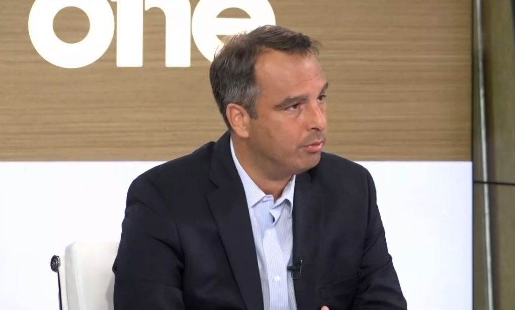 Τέλος οι ουρές της ντροπής στα φαρμακεία του ΕΟΠΥΥ – Τι θα γίνει με τις κατ’ οίκον διανομές φαρμάκων