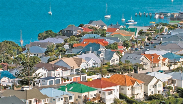 Κτηματαγορές φούσκα παρά τα πολλά εμπόδια