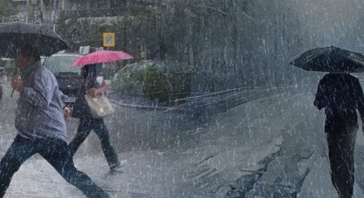 Βόλος: Καταρρακτώδης βροχή και προβλήματα σε ηλεκτροδότηση