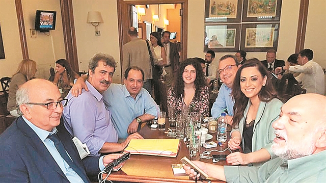 Βουλή με «φωτιές», αλλά χωρίς… καπνό