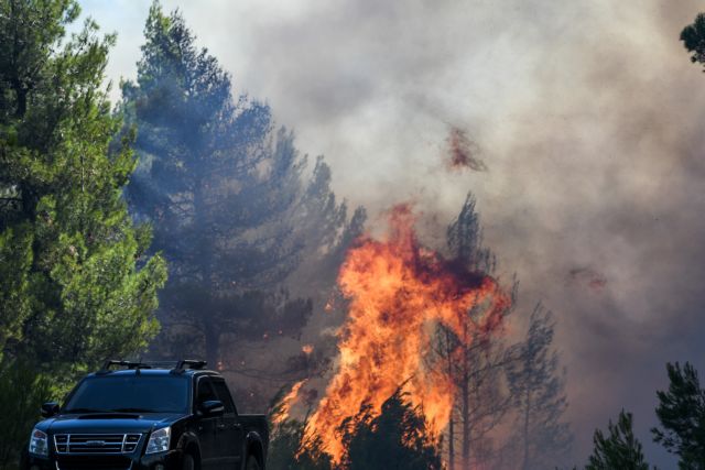 Τα διεθνή ΜΜΕ για την πυρκαγιά στην Εύβοια
