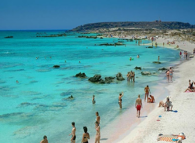 Ποια ελληνική παραλία είναι ανάμεσα στις 50 καλύτερες του κόσμου | tanea.gr