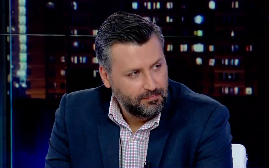 Απόπειρα διάρρηξης στο σπίτι του κατήγγειλε ο Γιάννης Καλλιάνος