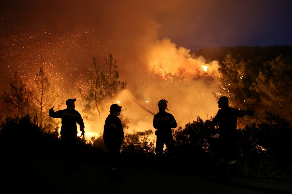 Φωτιά στην Εύβοια : Το σχέδιο της Πυροσβεστικής για να τελειώσει τον πύρινο εφιάλτη