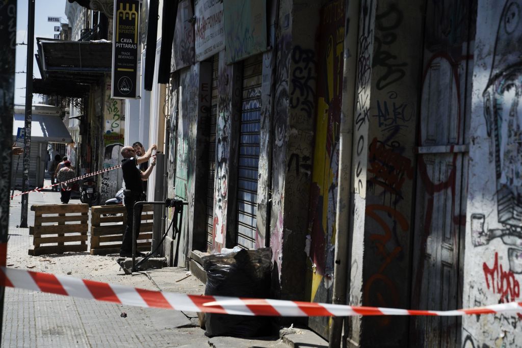 63.000 δημόσια κτίρια – «βόμβες» στην Αθήνα χωρίς κανέναν έλεγχο