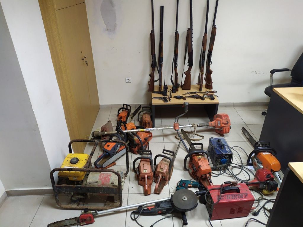 Αστυνομικός σε σπείρα κακοποιών που τρομοκρατούσε την Ηλεία