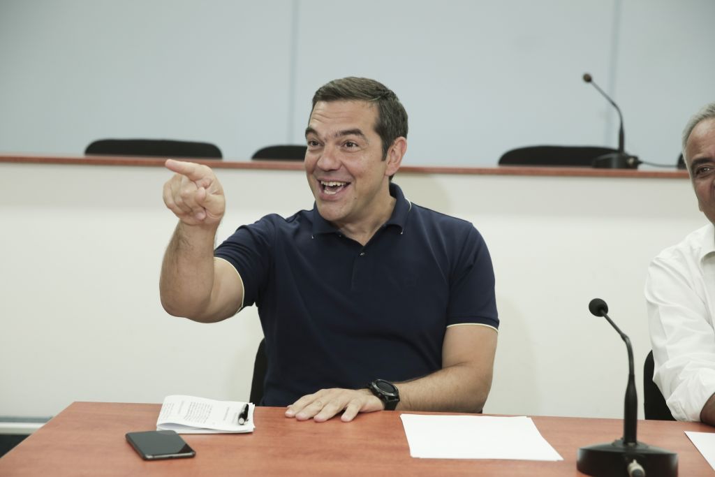 Γλέντι στα social media με το νέο «χτύπημα» του Τσίπρα… στα αγγλικά