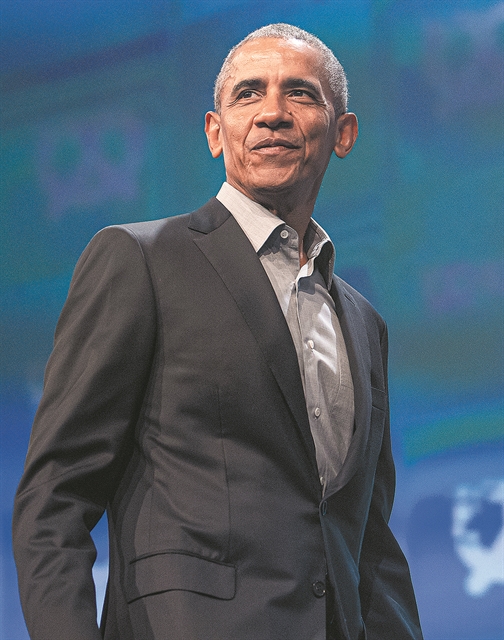 Γίνεται 60 με mega-πάρτι που διχάζει